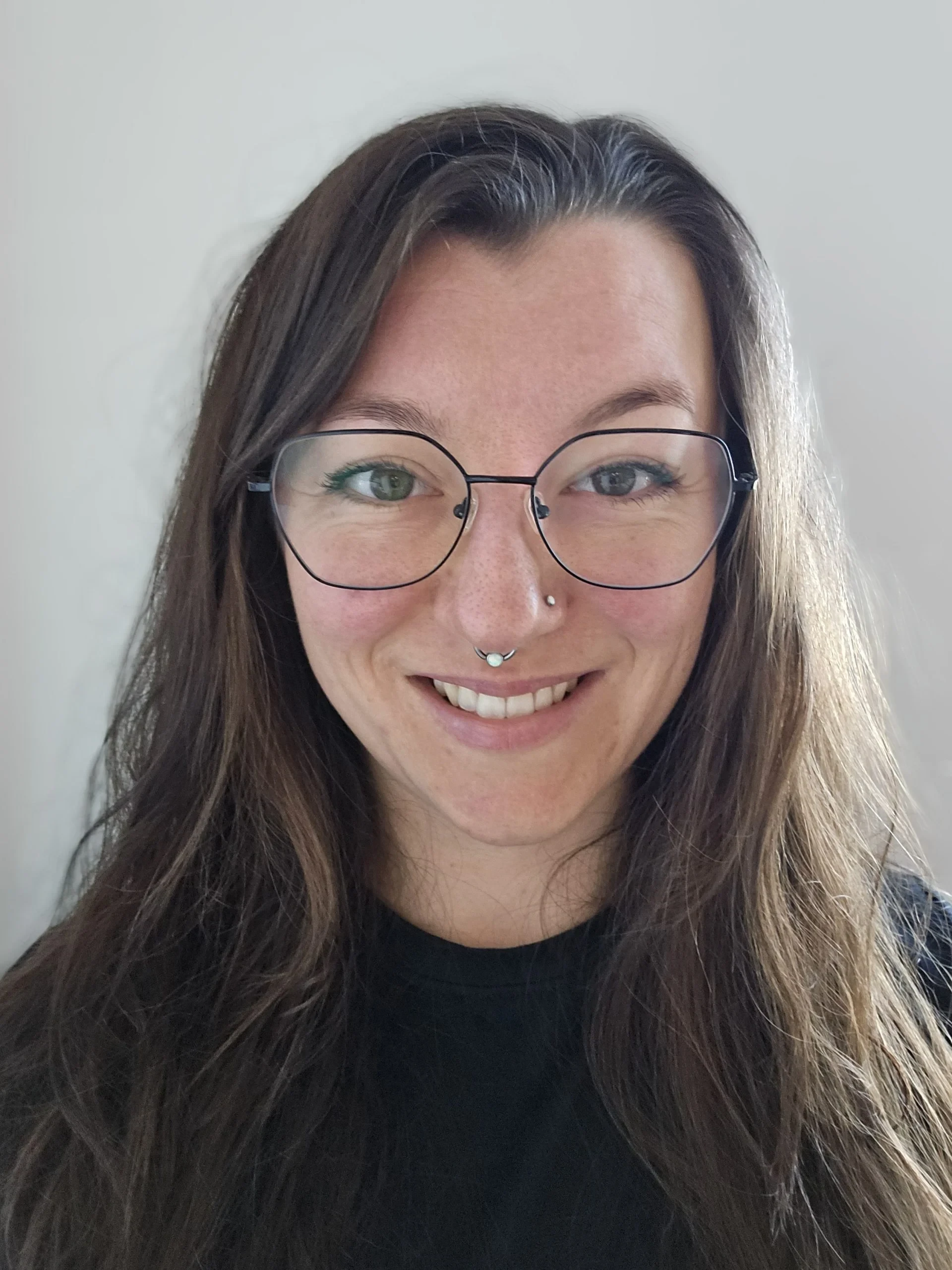 Megan Davis, Registered Physiotherapist at At Ease Physiotherapy South Surrey